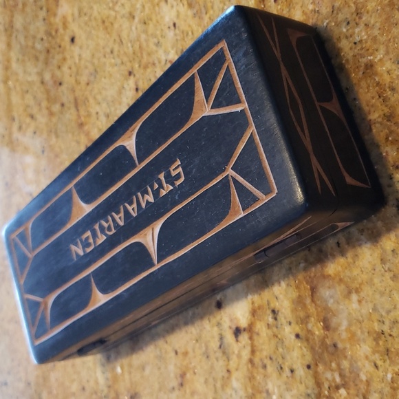 Vintage Carved Wooden Trinket Box from St. Marteen - Picture 5 of 16